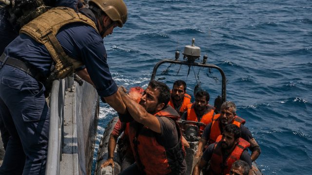 Urgent Evacuation of Stranded Sailors from Strait of Hormuz Begins