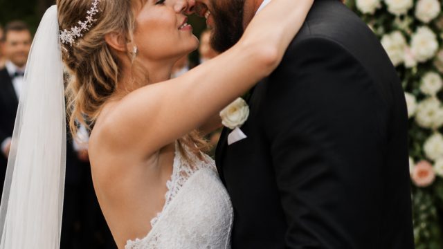 Exclusive Insights on Taylor Swift and Travis Kelce's Wedding Policies | spin uang asli, isoftbet sl